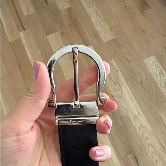 Salvatore Ferragamo Reversible Black Brown Leather Belt Silver Gancini Buckle - Picture 3 of 6